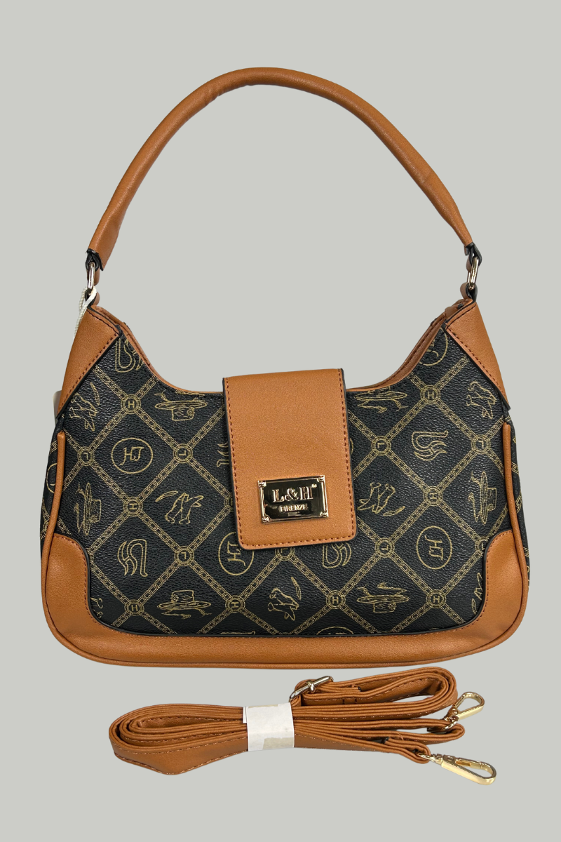 Τσάντα με λεπτομέρειες και γράμματα.