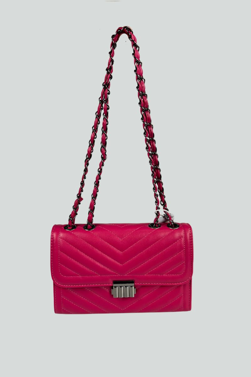 Φούξια Τσάντα μικρή με ρυθμιζομενα φούξια λουράκια σε μαύρη αλυσίδα