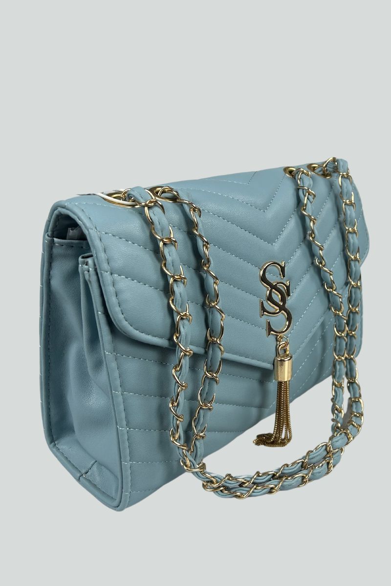 Γαλάζια τσάντα με γαλάζια λουράκια σε χρυσή αλυσίδα