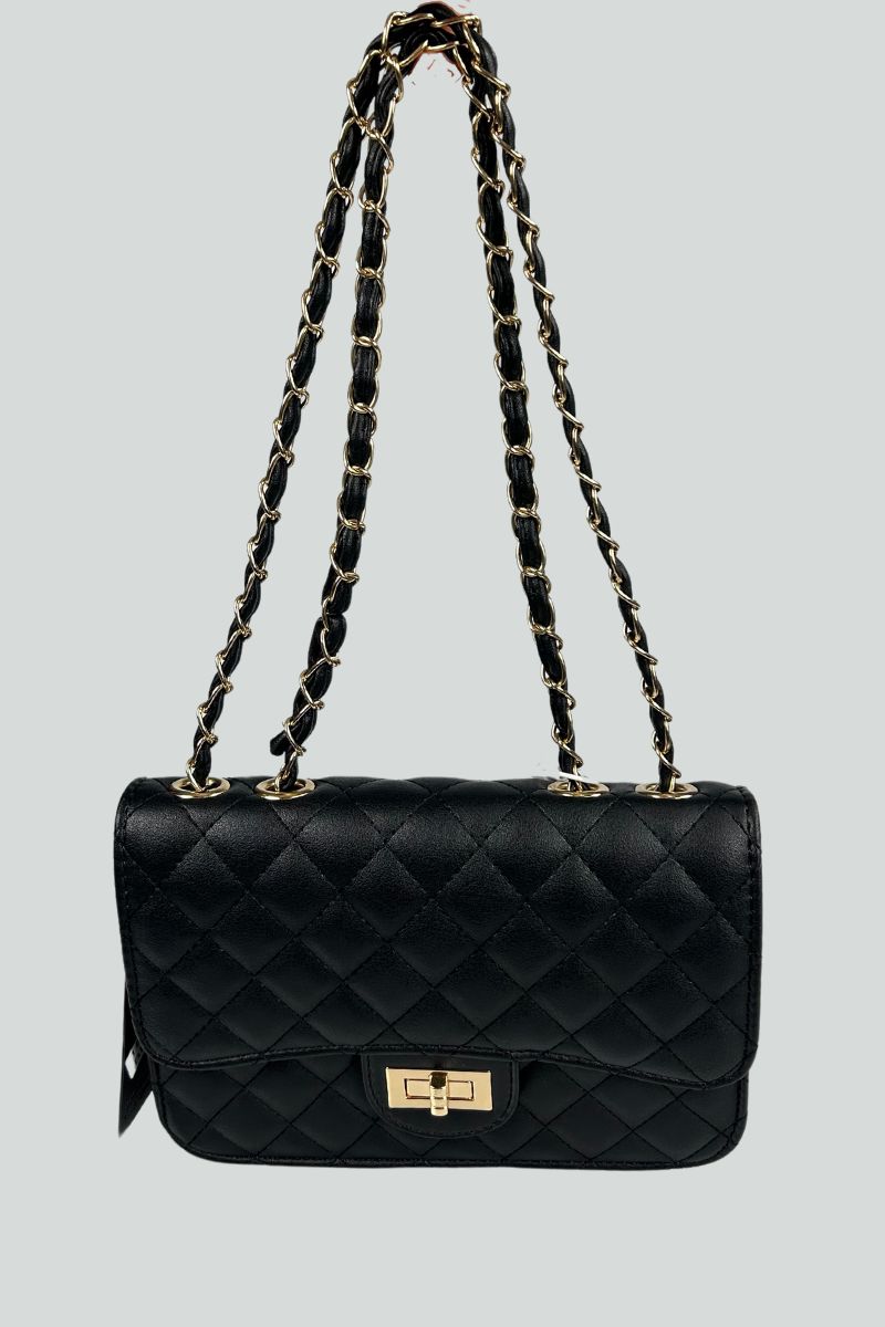 Μαύρη τσάντα με χρυσή λεπτομέρεια