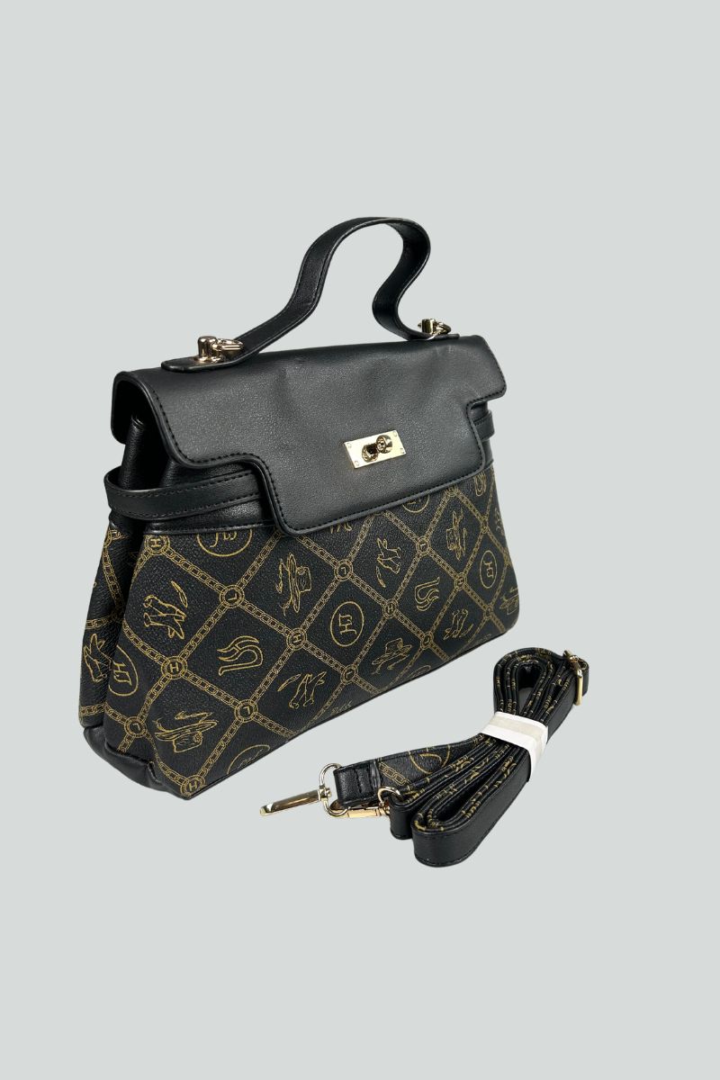 Μικρή μαύρη τσάντα με λεπτομέριες από δερματίνη