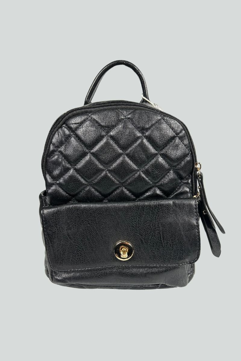 Backpack μαύρο δερματίνης με ρυθμιζόμενα λουράκια πλάτης