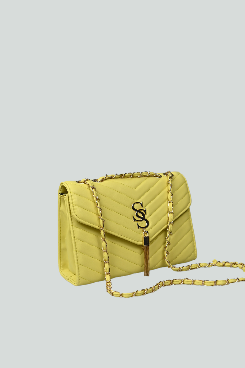 Τσάντα κίτρινη με χρυσά μεταλλικά στοιχεία