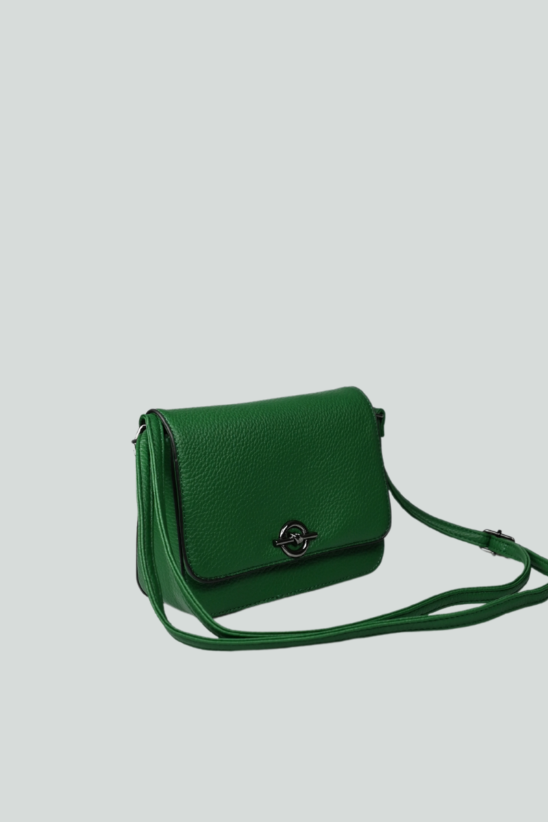 Τσάντα Κυπαρισσί με μαύρα μεταλλικά στοιχεία